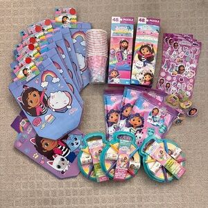 Gabby’s Dollhouse Kids Party Favor Bundle